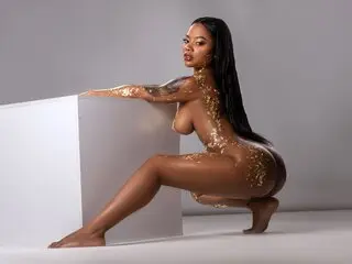 AdaraMasson live nude