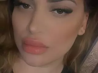 AdinaRossi webcam sex