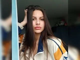 AlisyMay chatte sex
