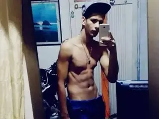 TomyRuiz free enregistre